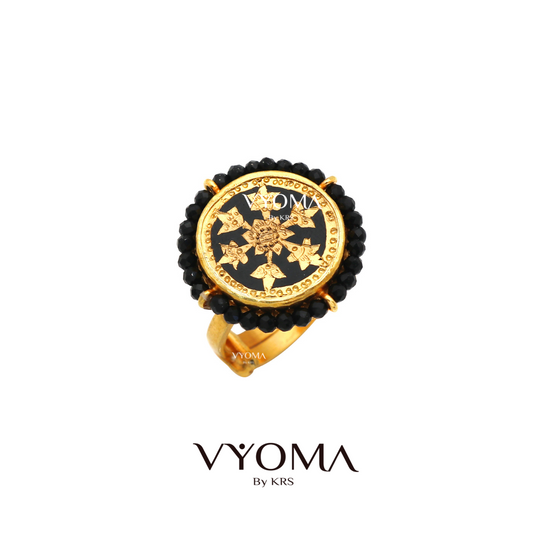 Vyoma Flower Ring